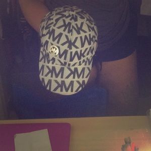 Micheal Kors Hat